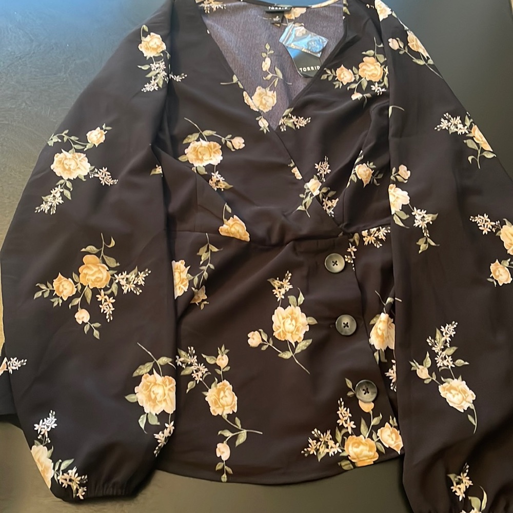 Torrid Top NEW WITH TAGS!